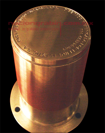 img-1